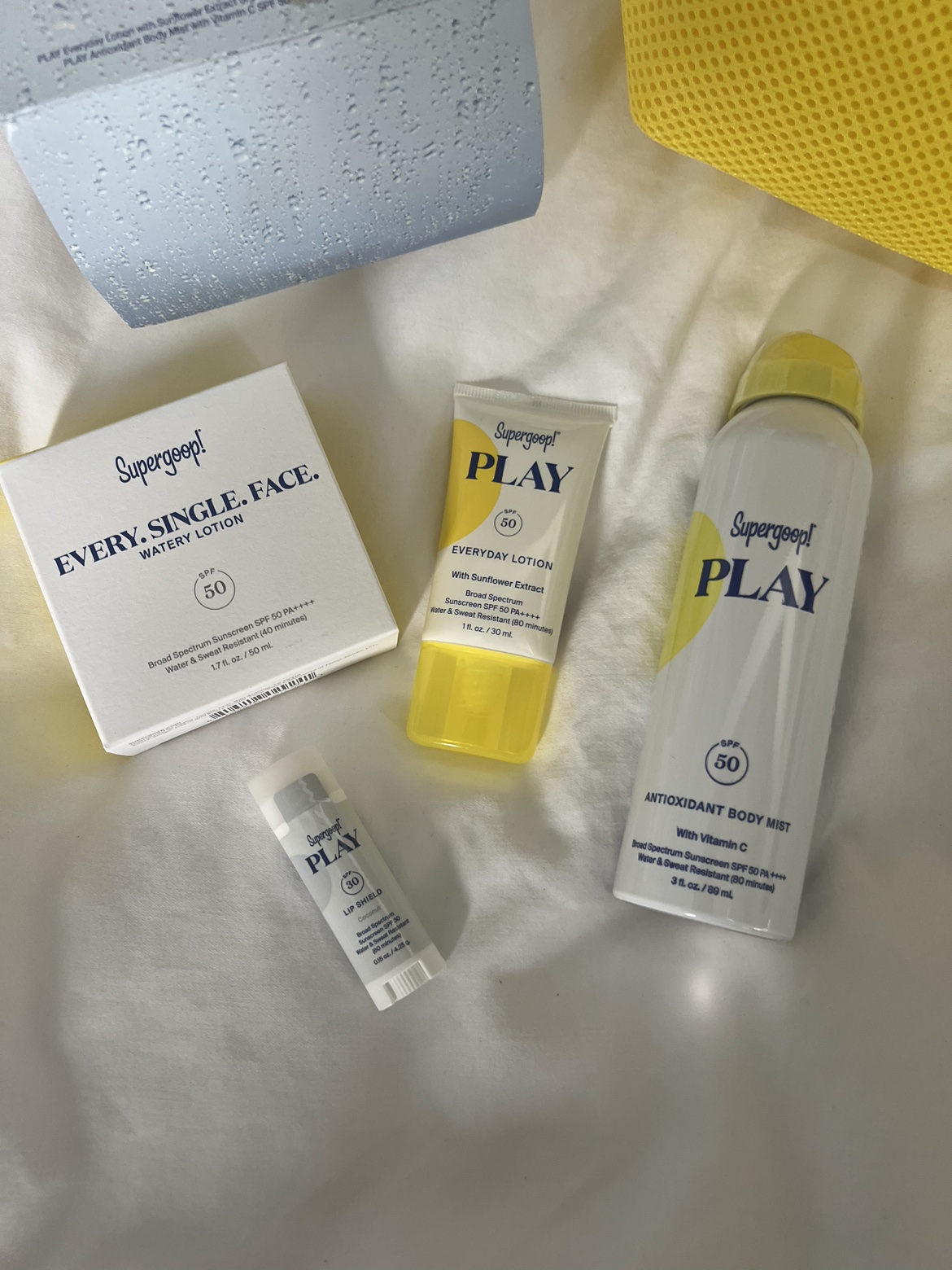 Supergoop sun care kit image indicator(4)