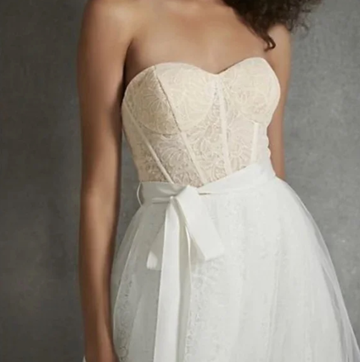 White by Vera Wang Dutch Lace Corset Wedding Dress image indicator(3)