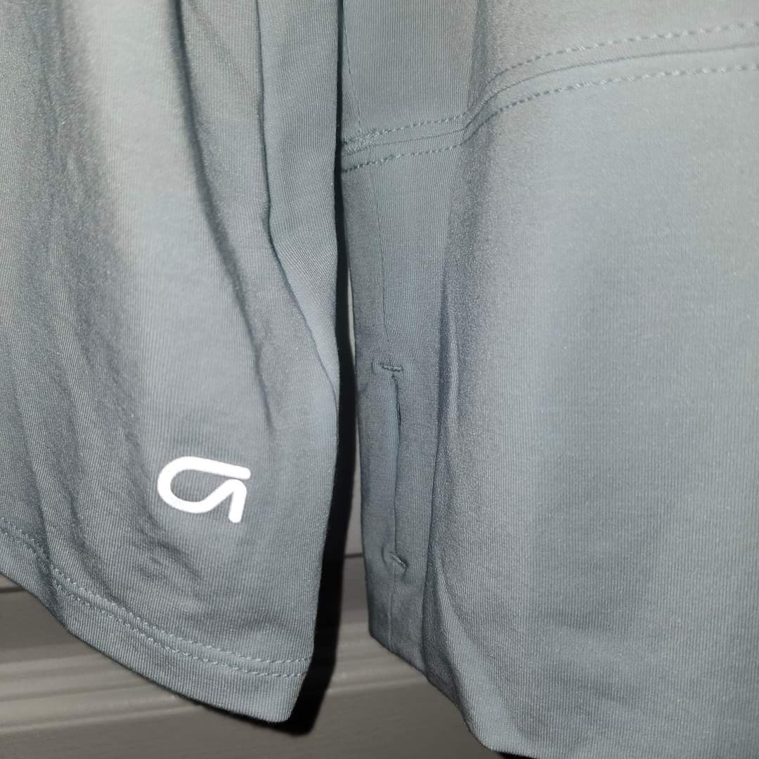GAP FIT BREATHE TOP.  LIKE NEW. #XXL image indicator(4)