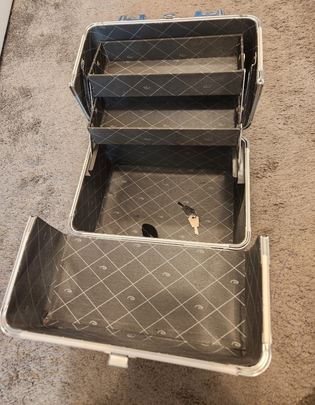 Makeup Case - photo 2