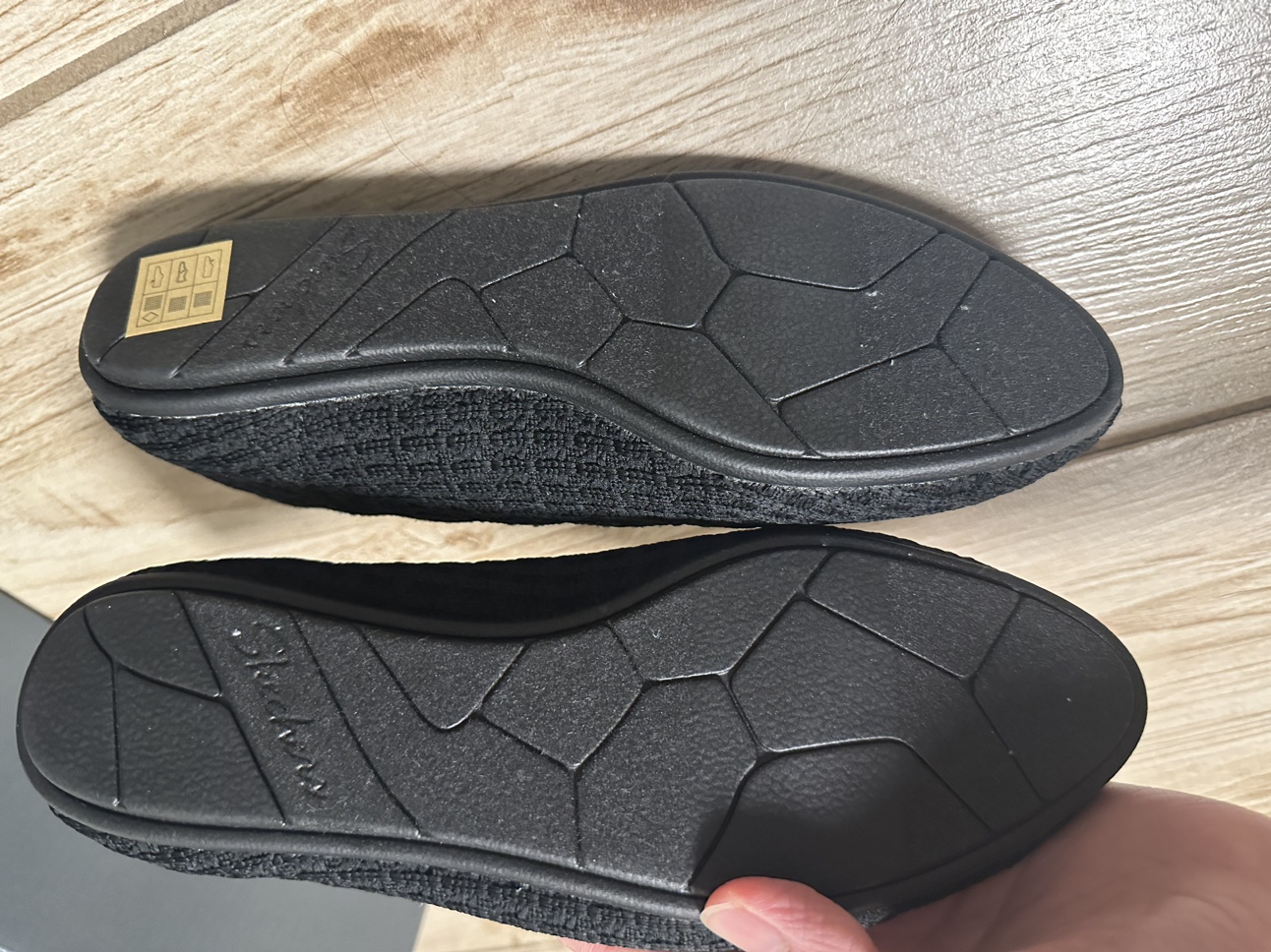 WOMENS FLAT size 8 (SKECHERS) image indicator(3)