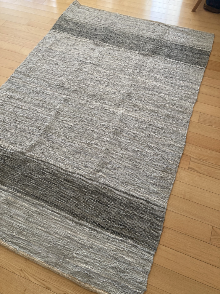 Area rug