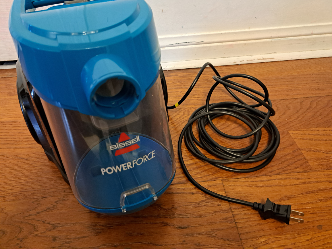Bissell Powerforce Bagless Canister Vacuum - photo 2