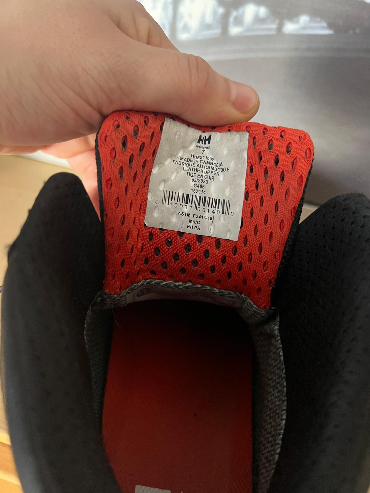 Steel toe boots image indicator(3)