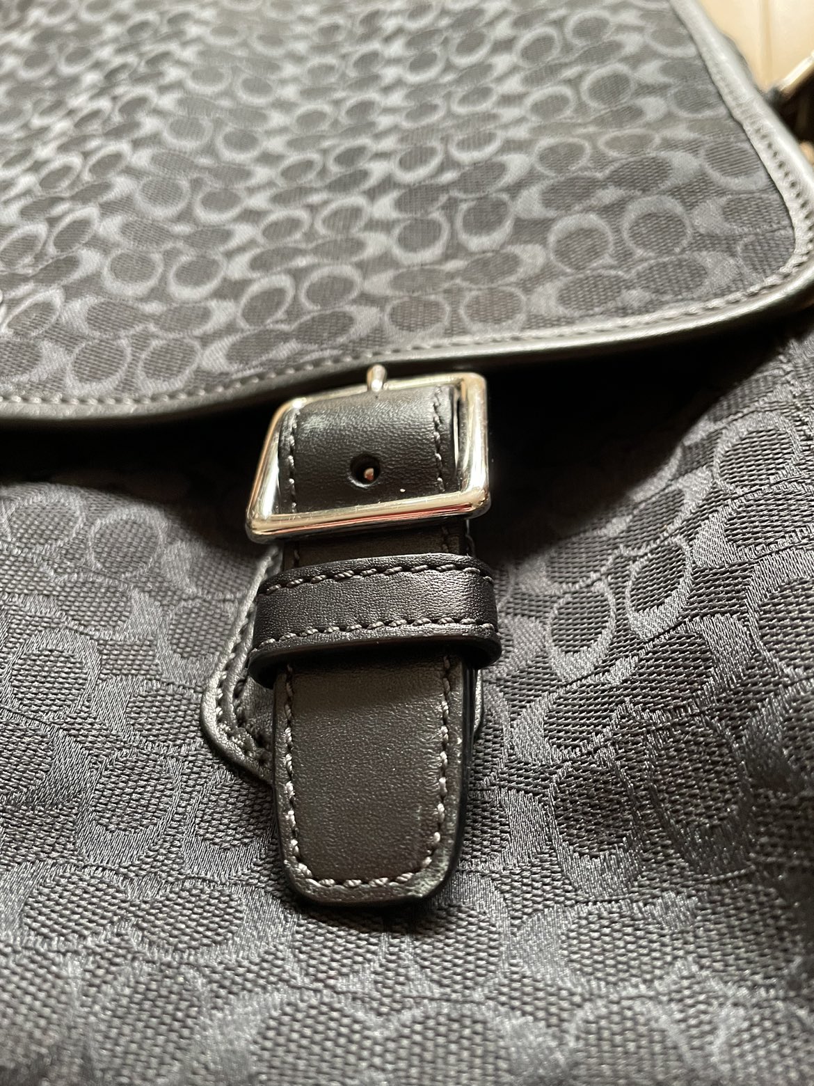 Coach black briefcase laptop bag / messenger bag image indicator(3)