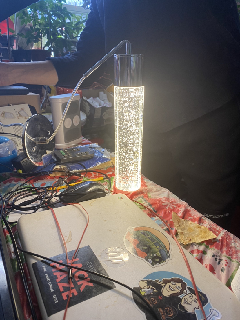 2x Pendant Lights