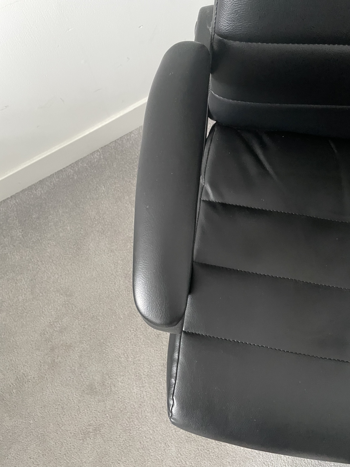 Office leather Chair - photo 3