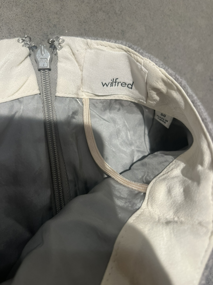 Wilfrid Aritzia bow skirt - photo 2