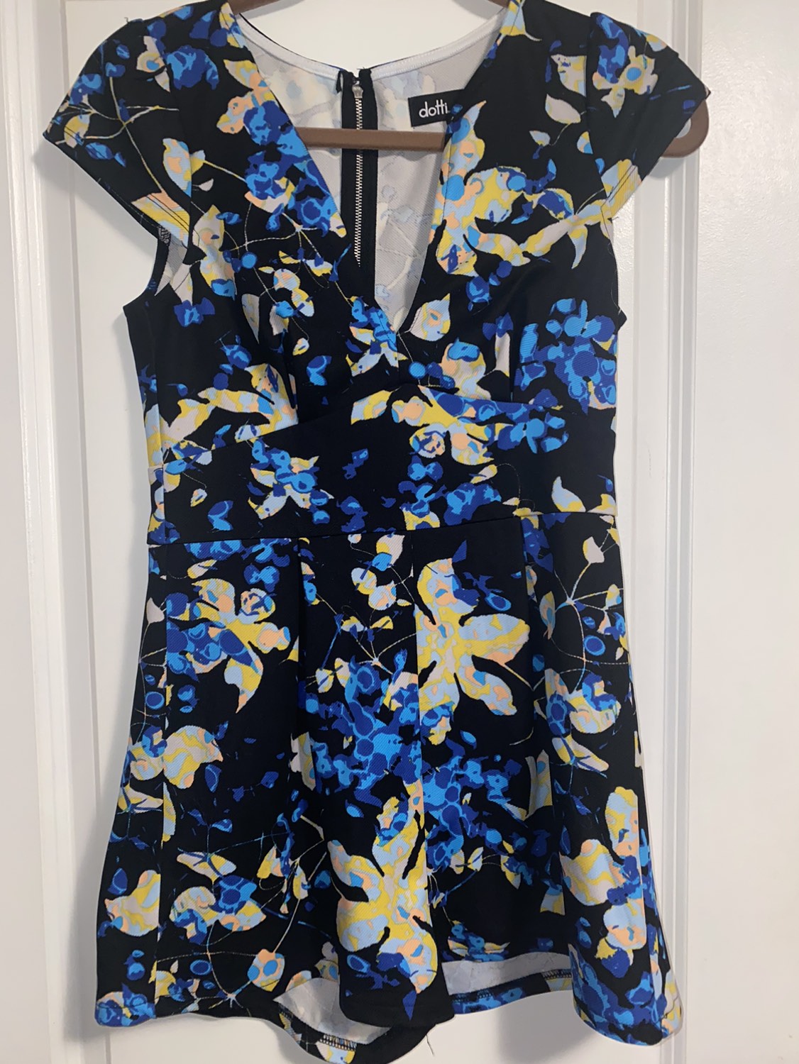 Romper thumbnail