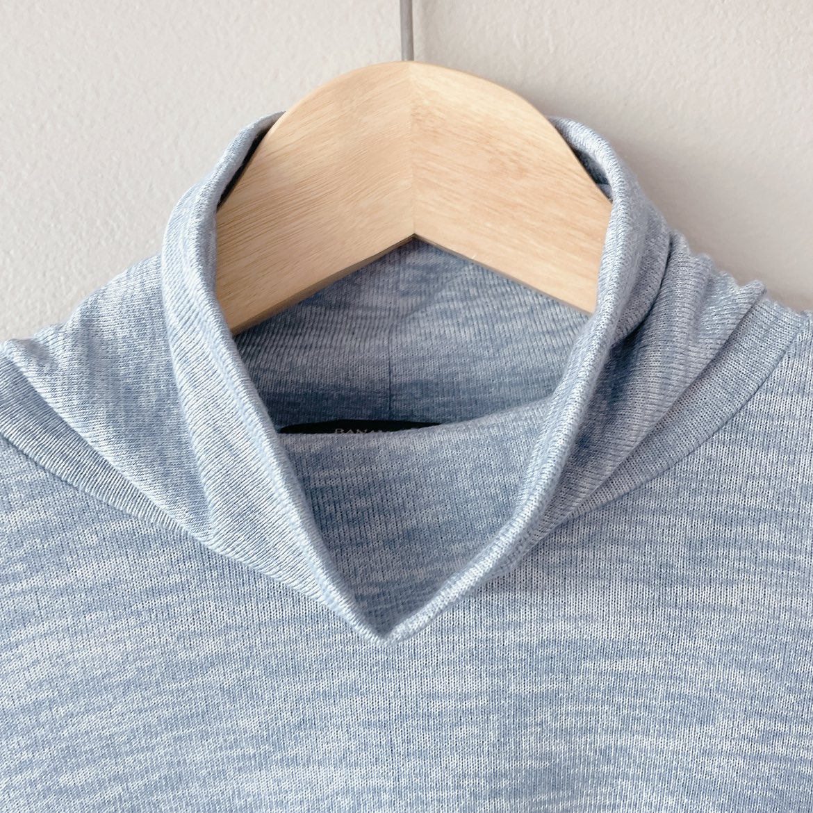 Banana Republic LARGE light blue shirt women’s NEW with tags image indicator(5)