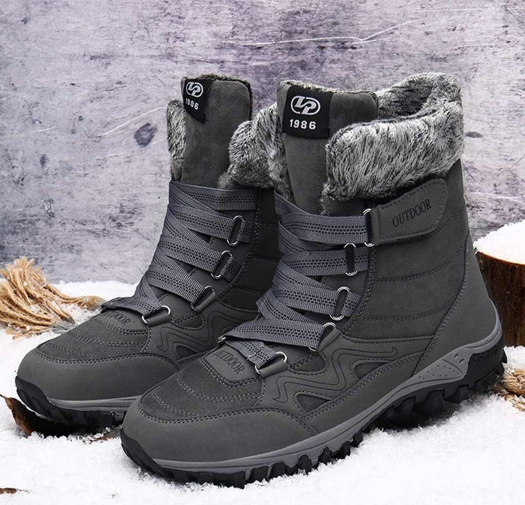 Winter Boots (Unisex) thumbnail