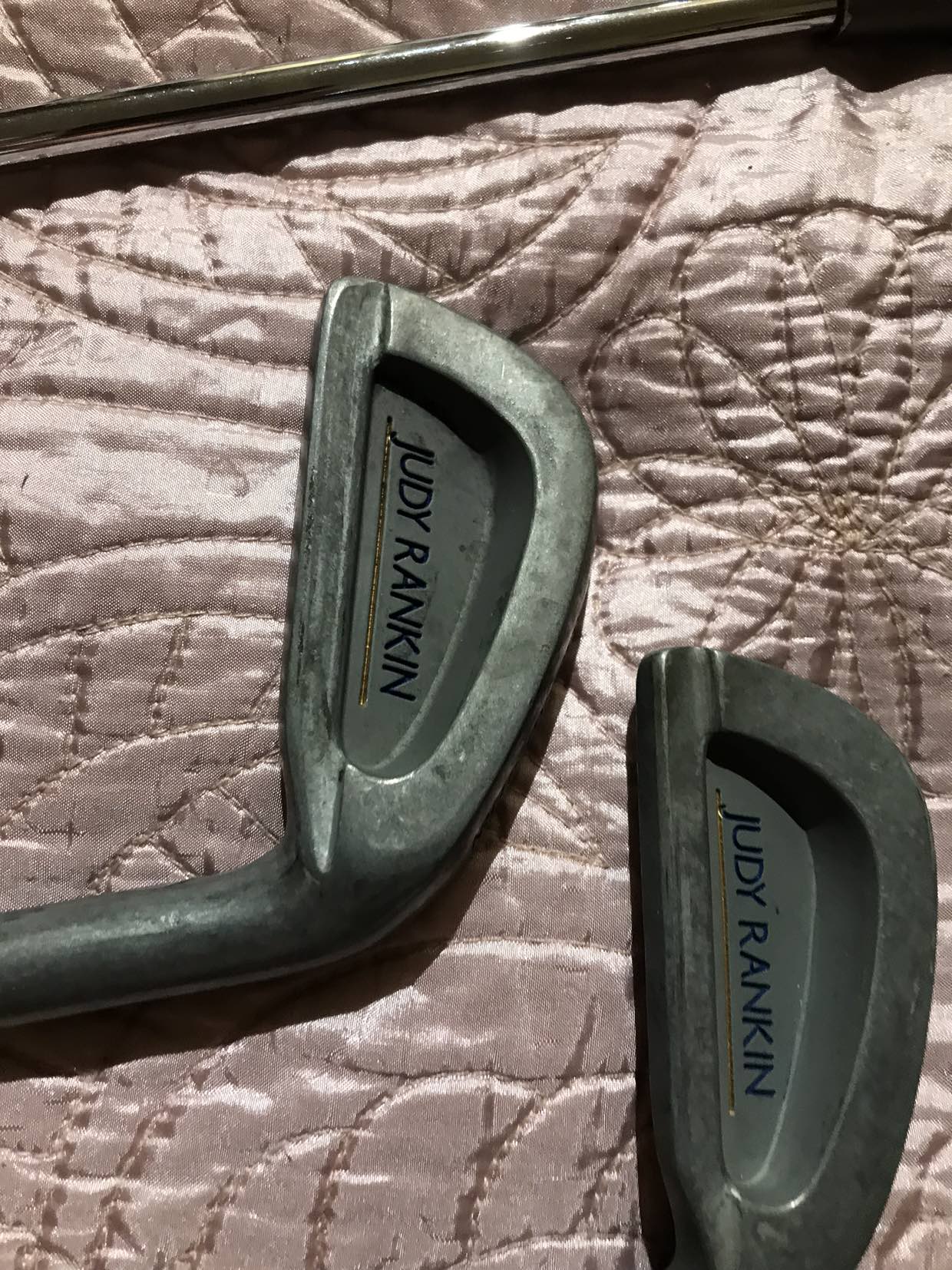 🥕Golf bag and clubs. Right handed image indicator(6)