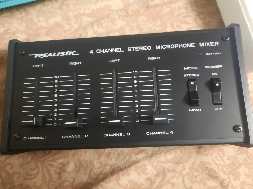 4-channel stereo mic mixer image indicator(2)