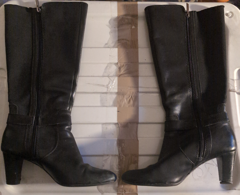 Anne Klein black high heeled boots, size 37, genuine leather - photo 2