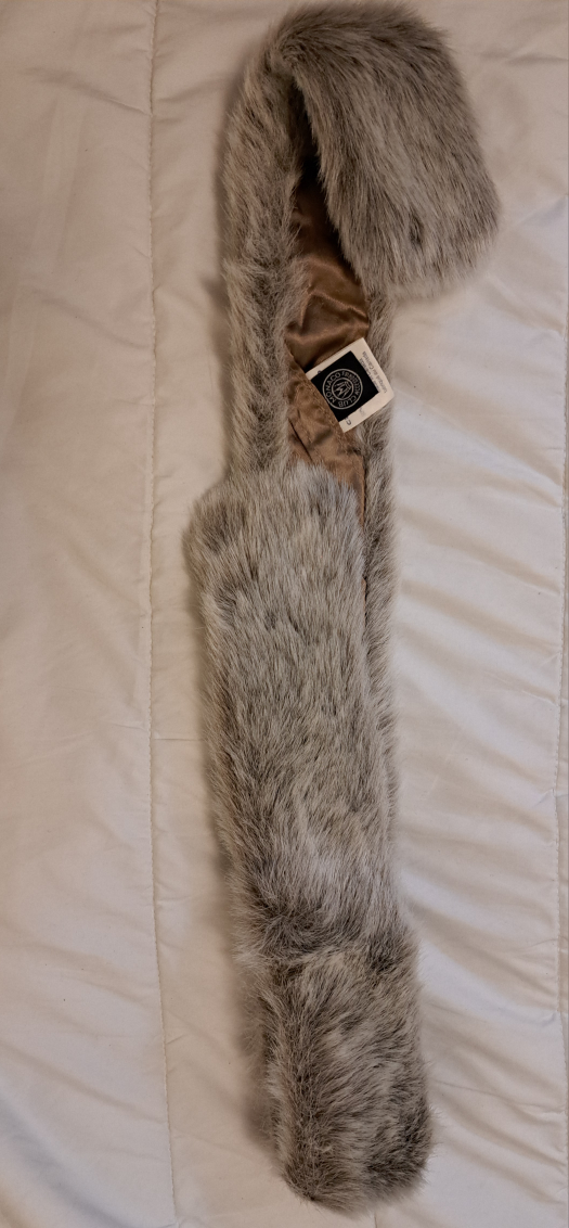 Club Monaco Grey Fur Collar Stole thumbnail