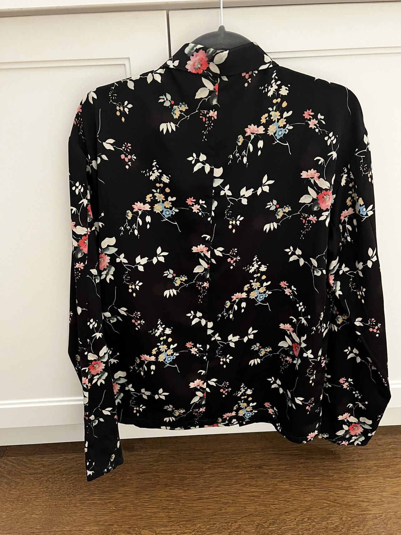 Men’s “designer” dress shirts - small