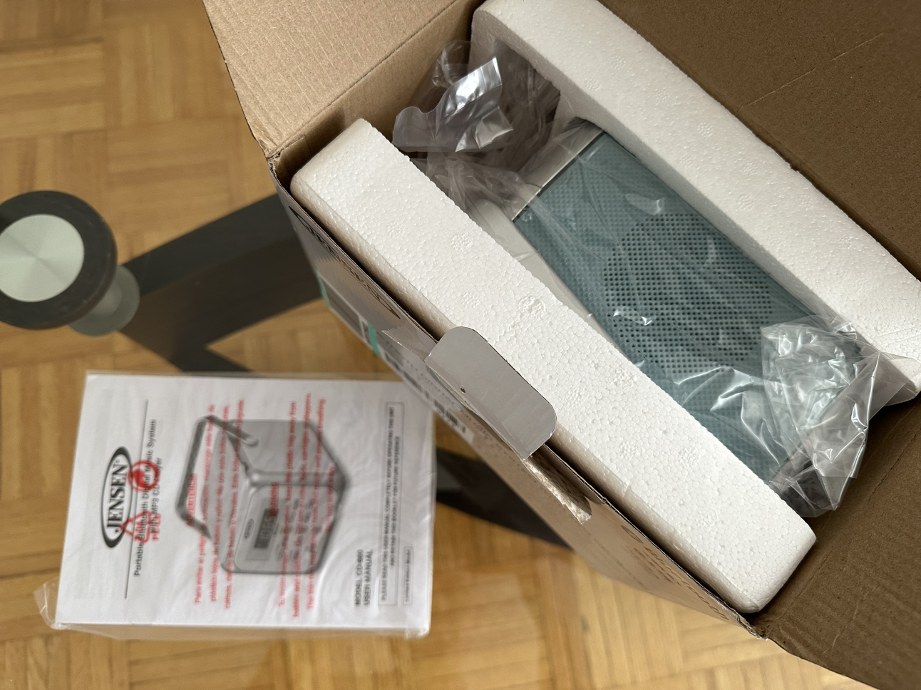 New Portable Stereo CD Player with Bluetooth FM Radio USB image indicator(5)