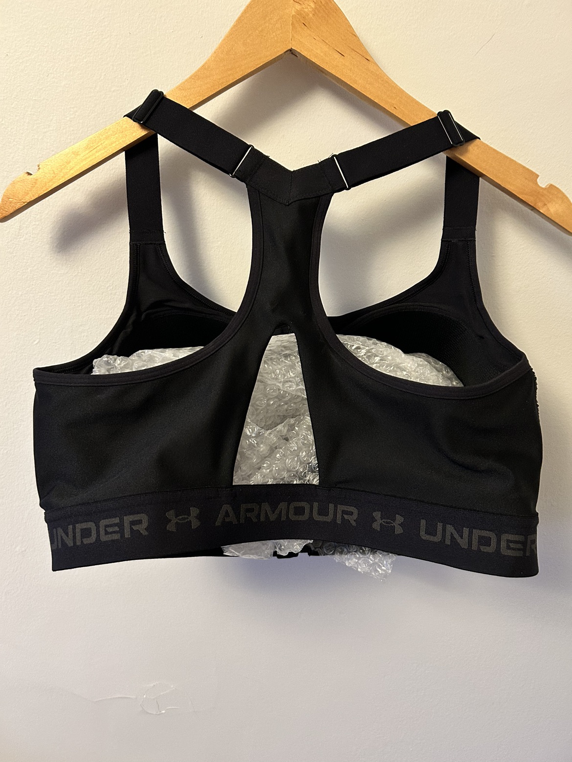 Under Armour® High Crossback Zip Sports Bra - 38DD image indicator(3)