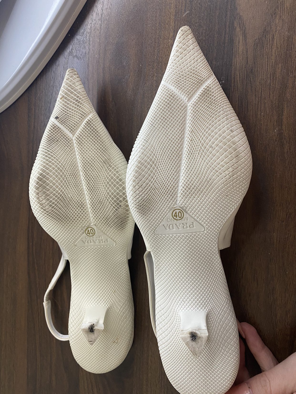 Prada pointed sling backs - photo 5