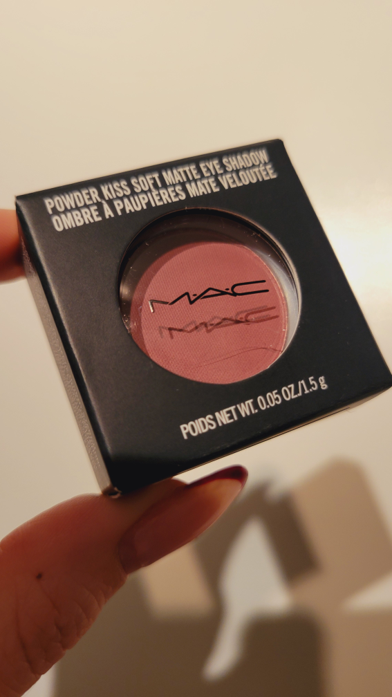 MAC eyeshadow