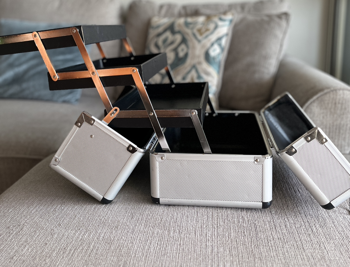 Make up case #freecycle - photo 4