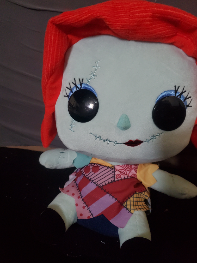 Funko pop Sally from The nightmare before Christmas - photo 4
