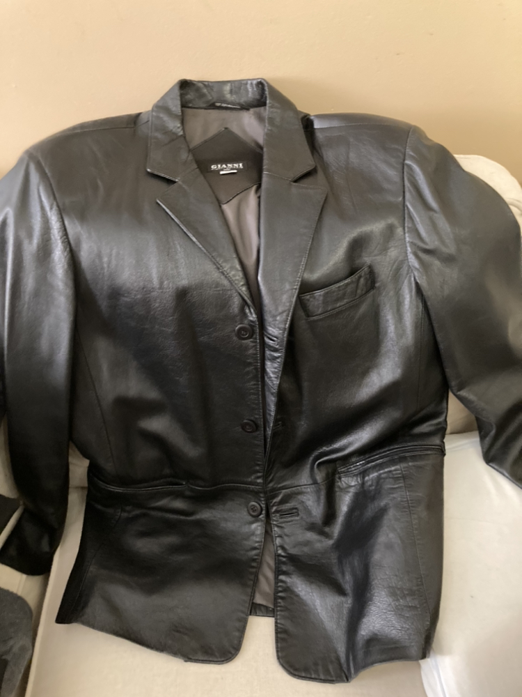 3 XL Men Genuine Leather Jackets 🏈 image indicator(2)
