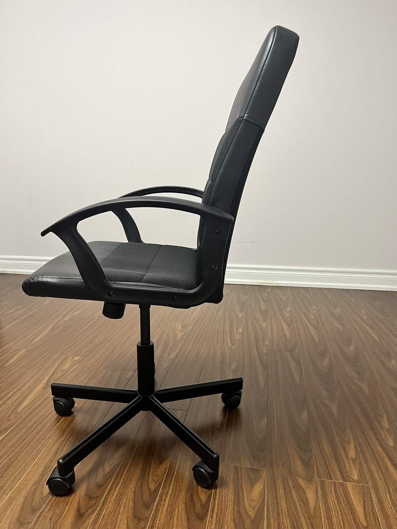 Ikea desk chair (Swivel chair) - photo 3