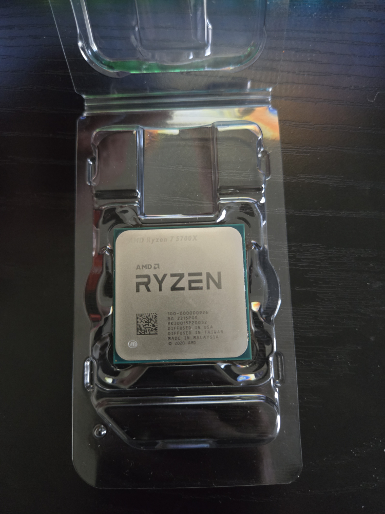 ryzen 7 5700x - photo 2