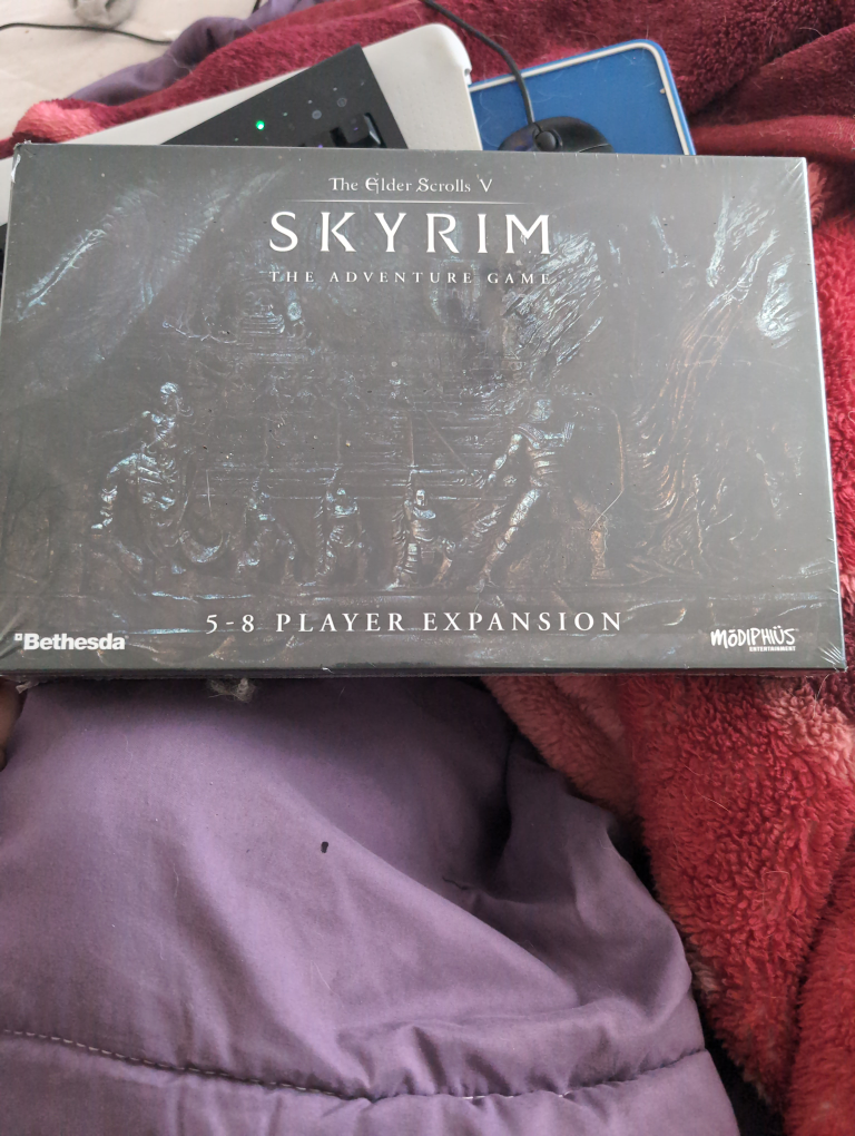 Sky Rim the adventure game 5-8 player expansion