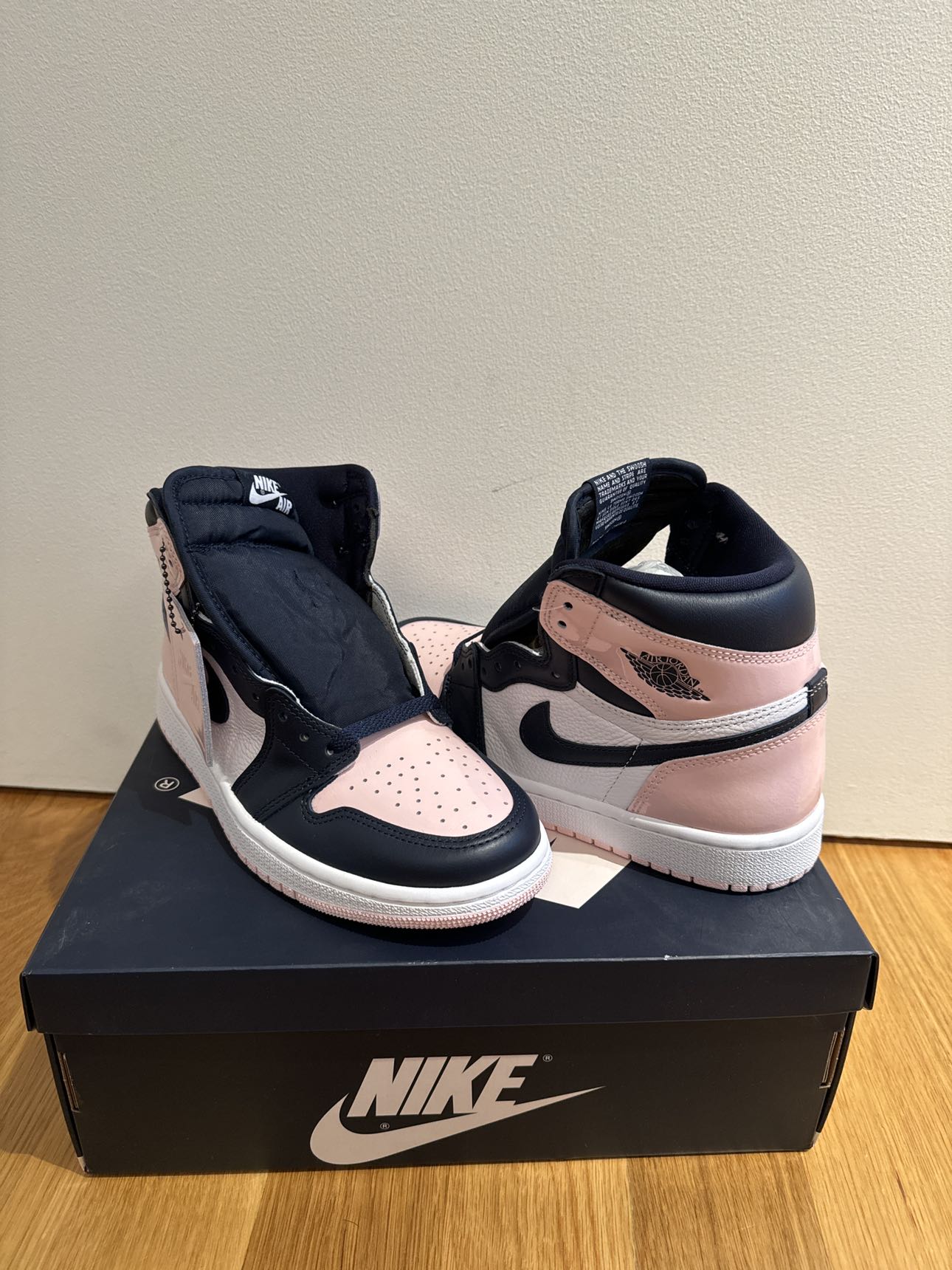 Buy and sell used jordan in TriBeCa Karrot
