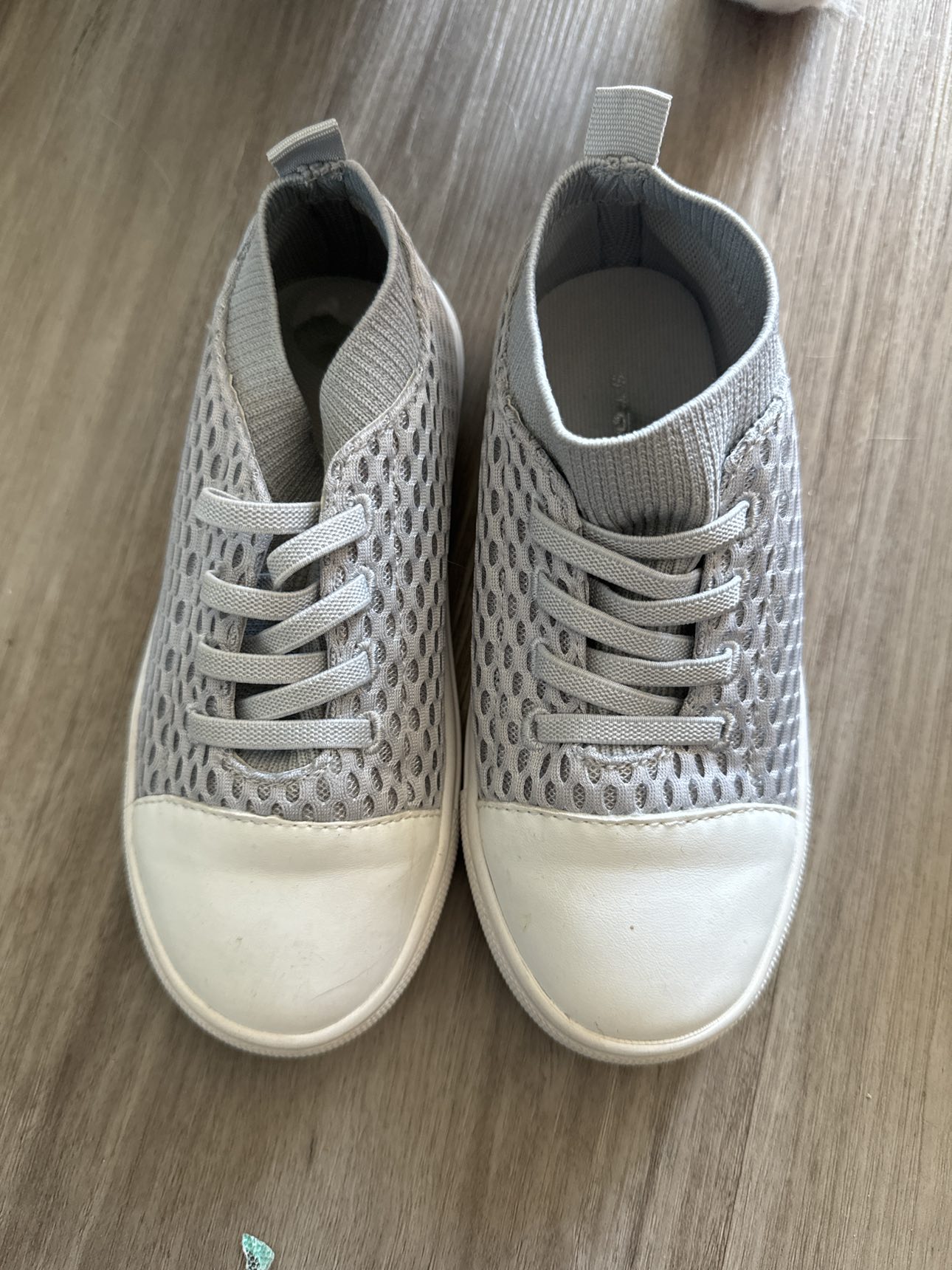 Kids shoes