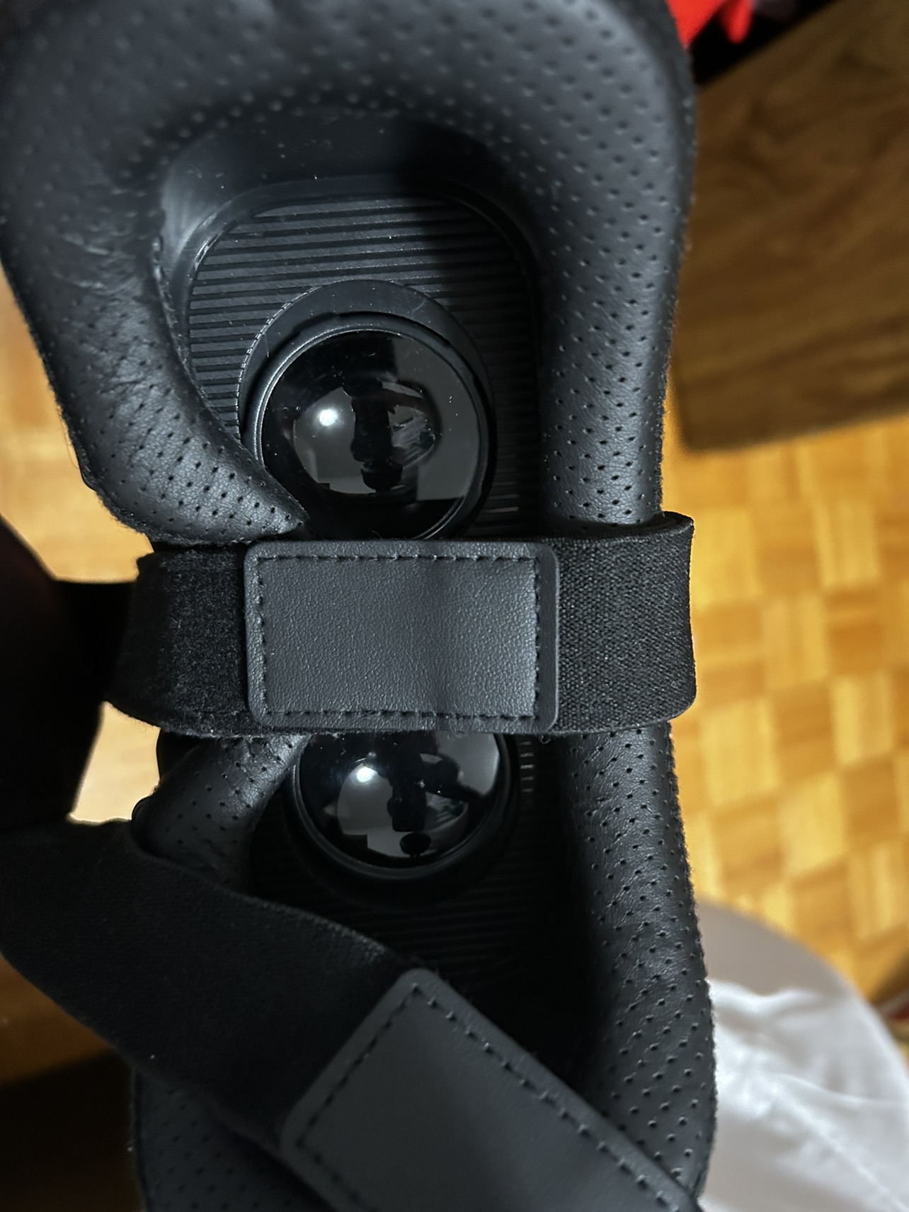 VR glasses - photo 2