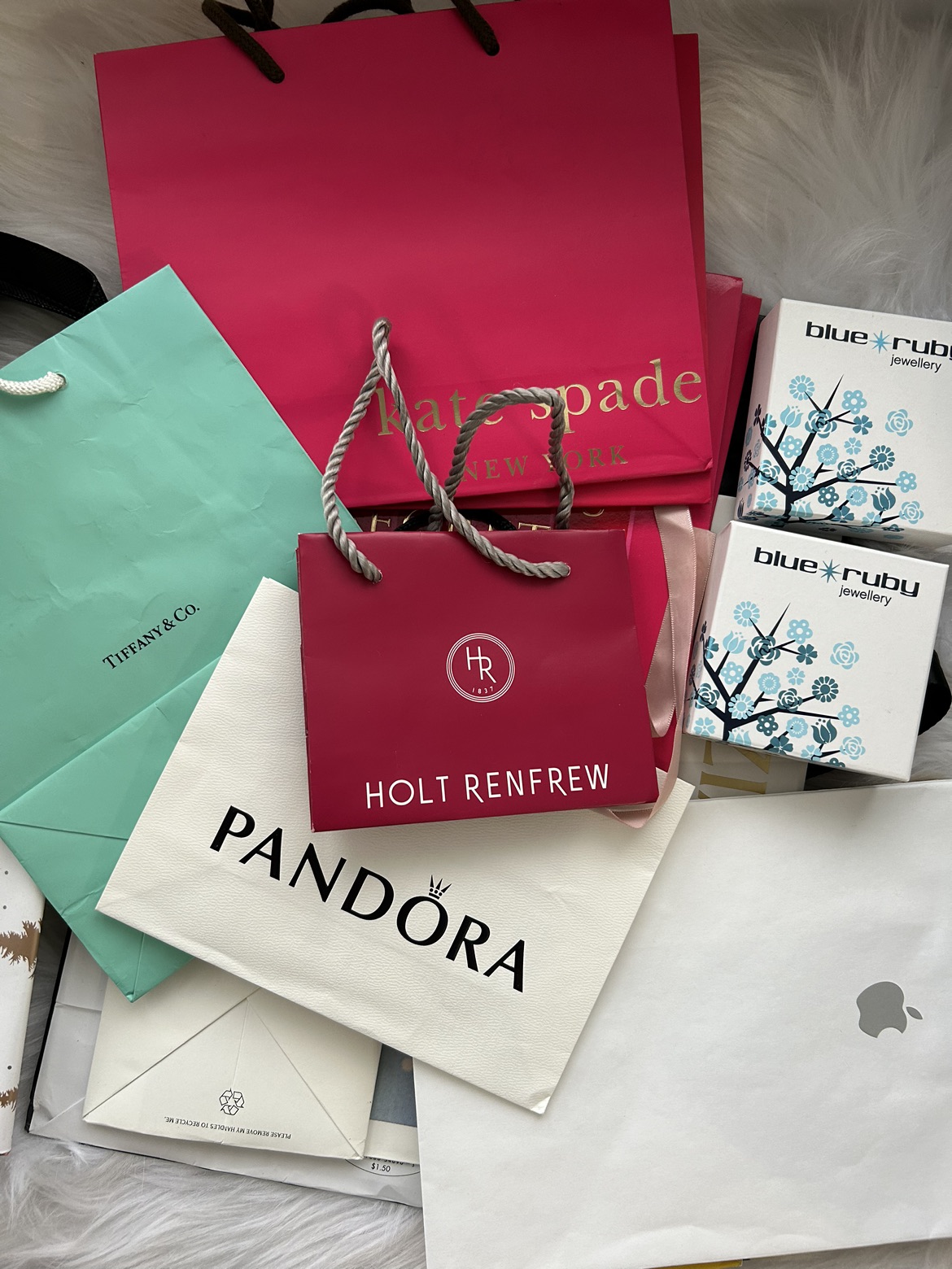 Shopping Bags #Freecycle thumbnail