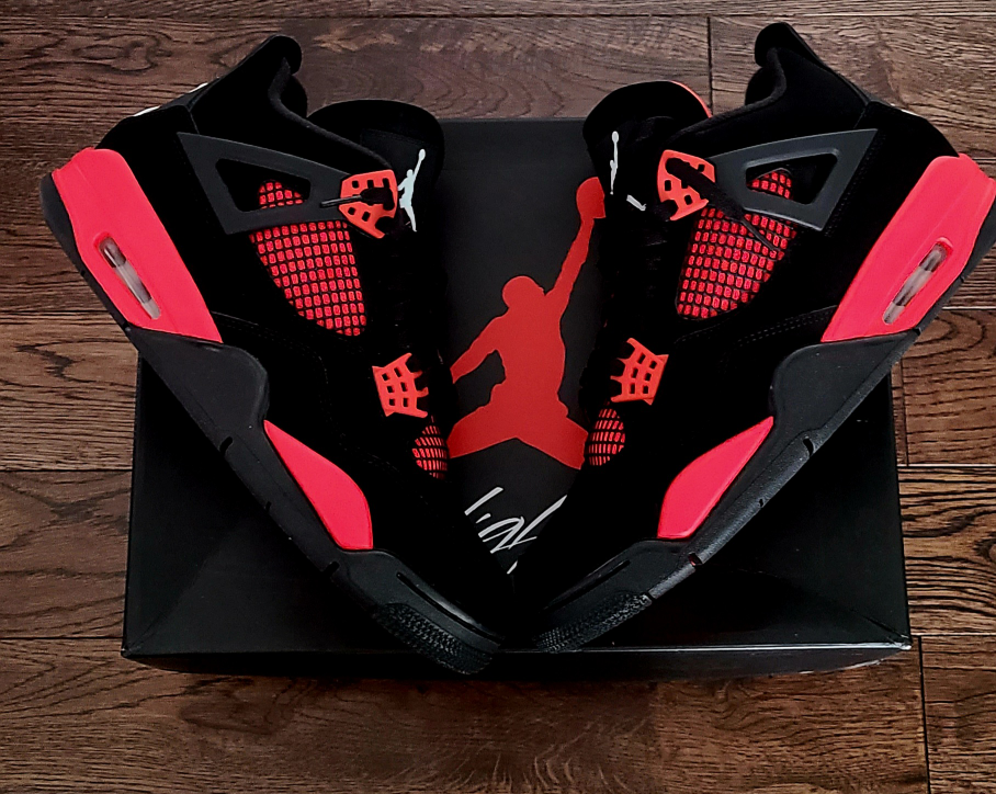 Jordan Retro 4 Red Thunder shoe Basketball Shoes thumbnail