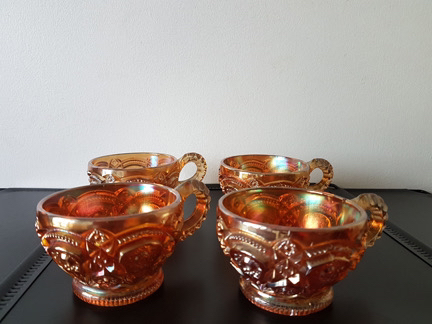 13” Punch Bowl Set, Pedestal and four punch glasses image indicator(2)