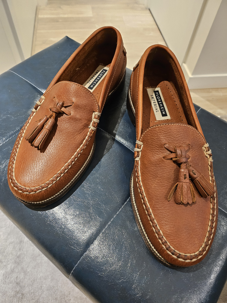 Florsheim Imperial Tassel Loafers. Men's 9 EEE