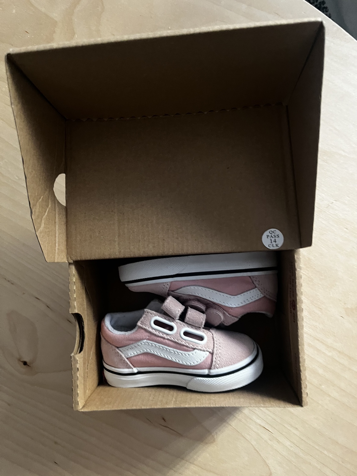 NEW - Size 4 Vans baby/toddler shoes - photo 5