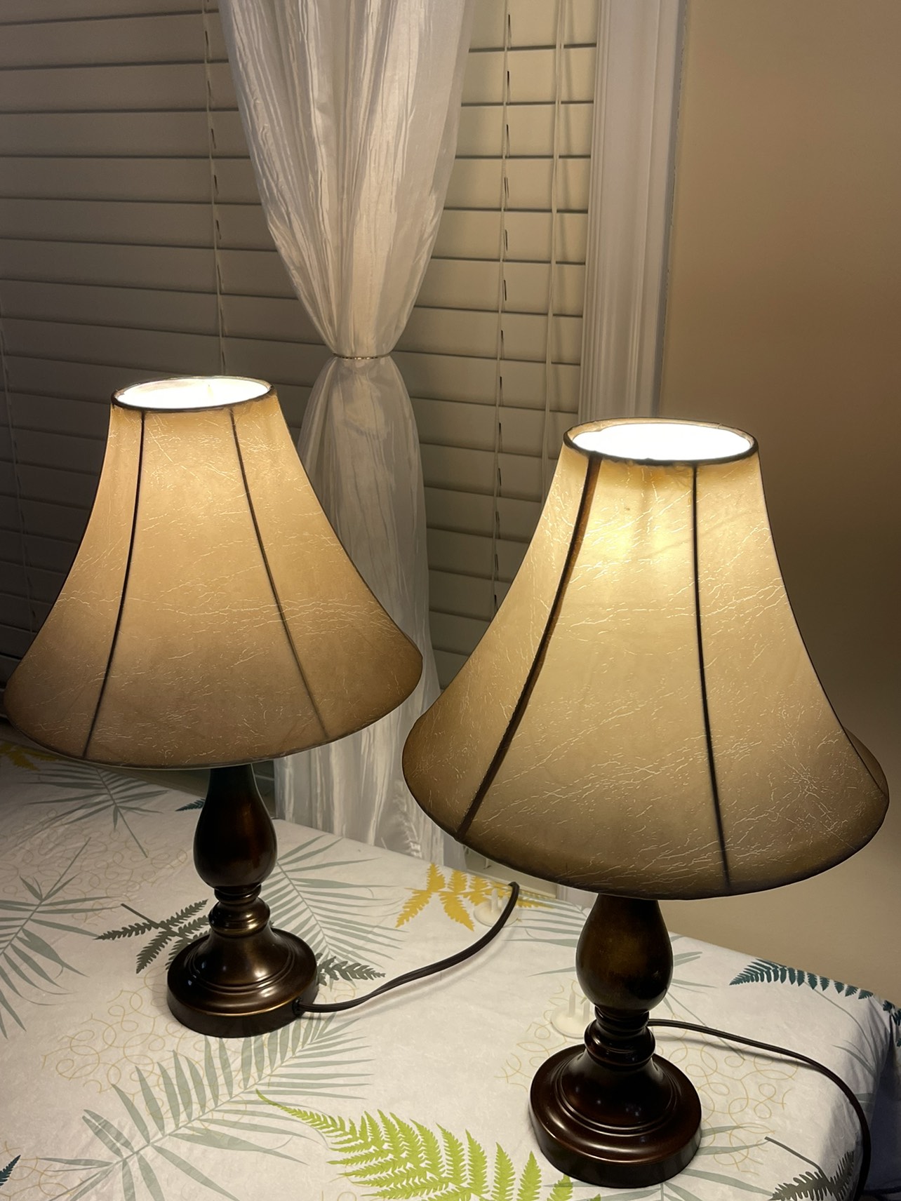 Table Lamps - photo 2