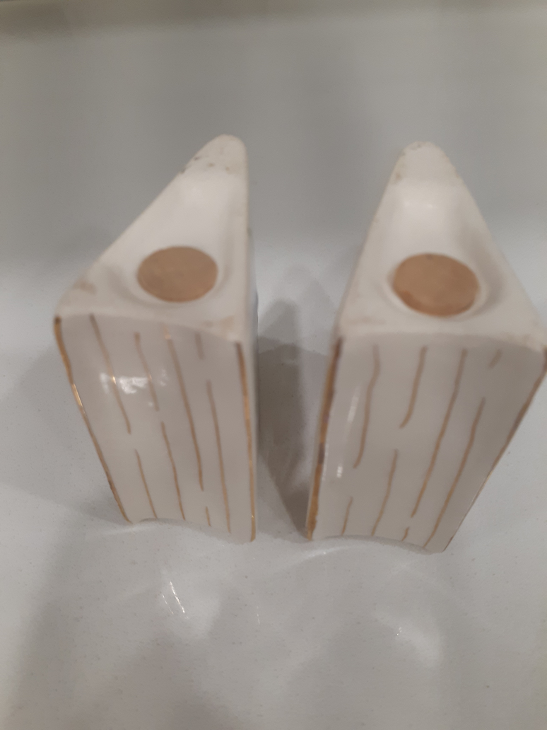 Vintage Poinsettia Studios California Salt and Pepper Shakers image indicator(5)