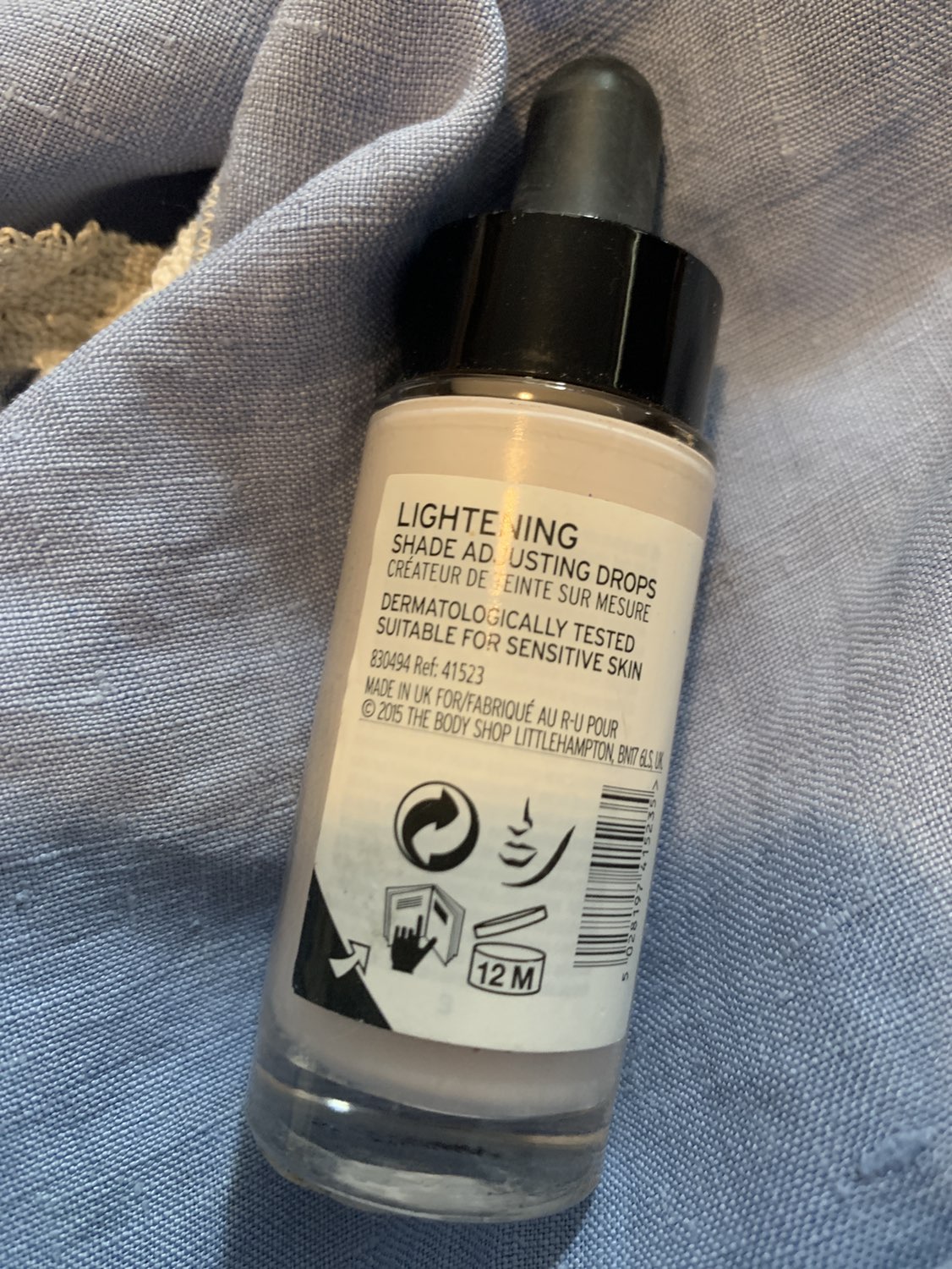 The Body Shop Lightening Shade Adjusting Drops image indicator(2)