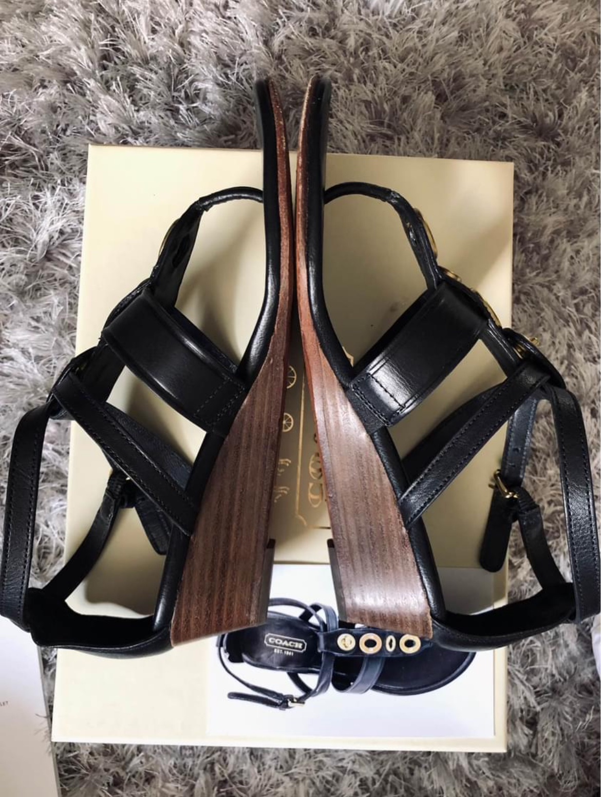 Coach gladiator sandals size 5 image indicator(4)