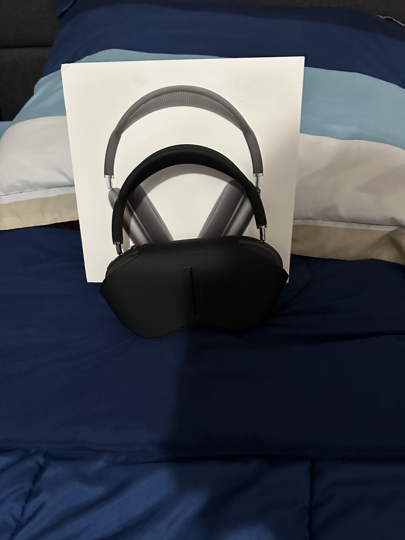 AirPod max - photo 3