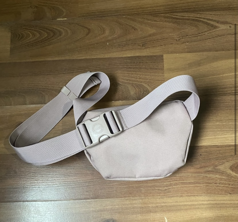Herschel fanny pack - photo 2