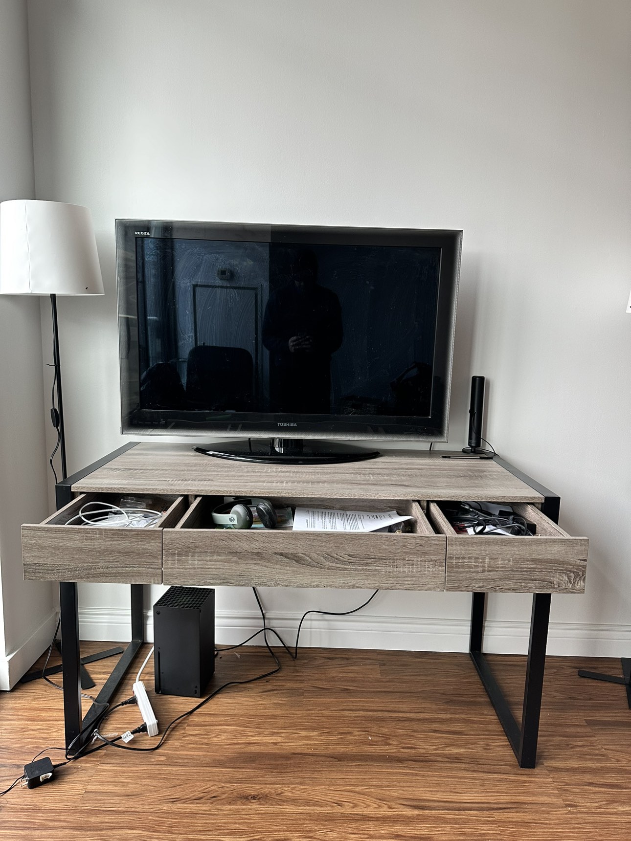 Computer desk / studying desk / work desk / gaming desk. - photo 2