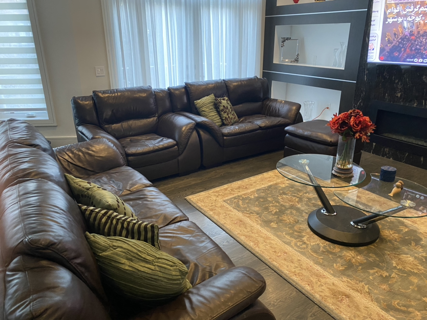 Real leather loveseat - photo 3