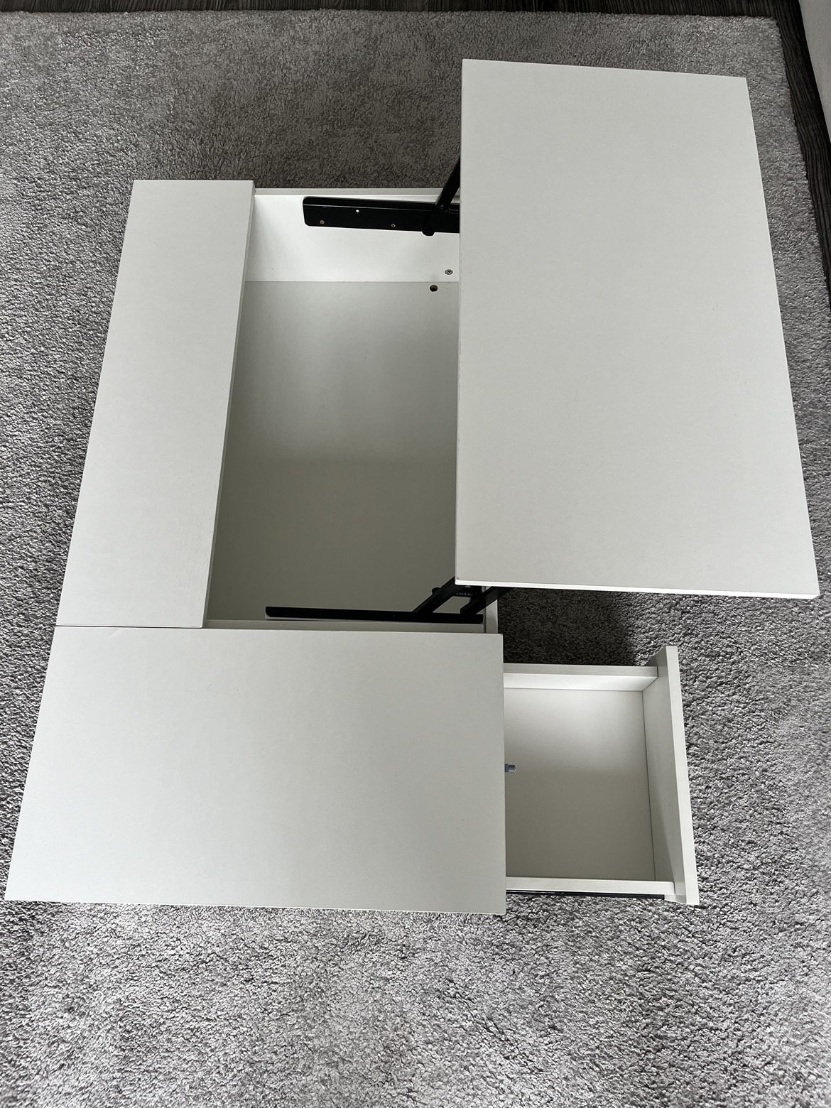 White lift top coffee table - photo 3