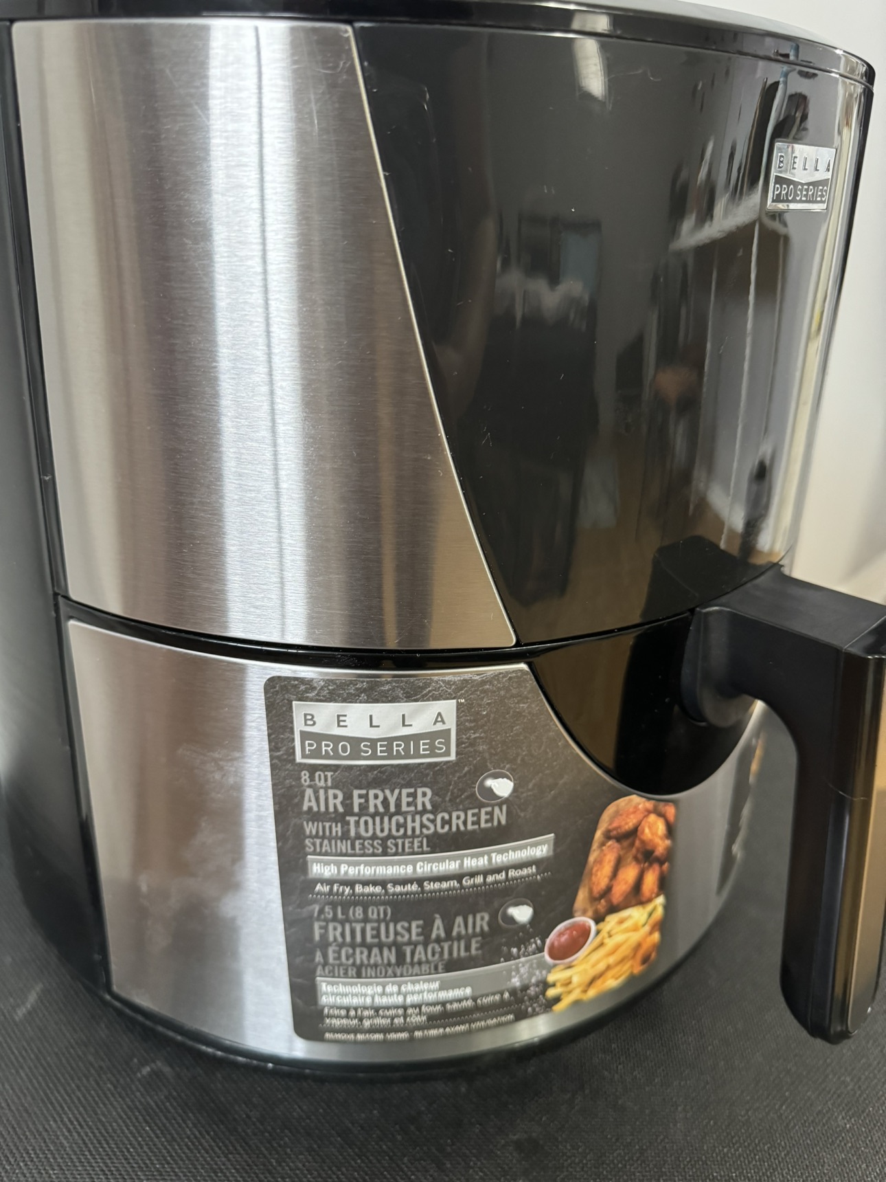 Moving Sale! - Bella Pro Series Air Fryer - photo 4
