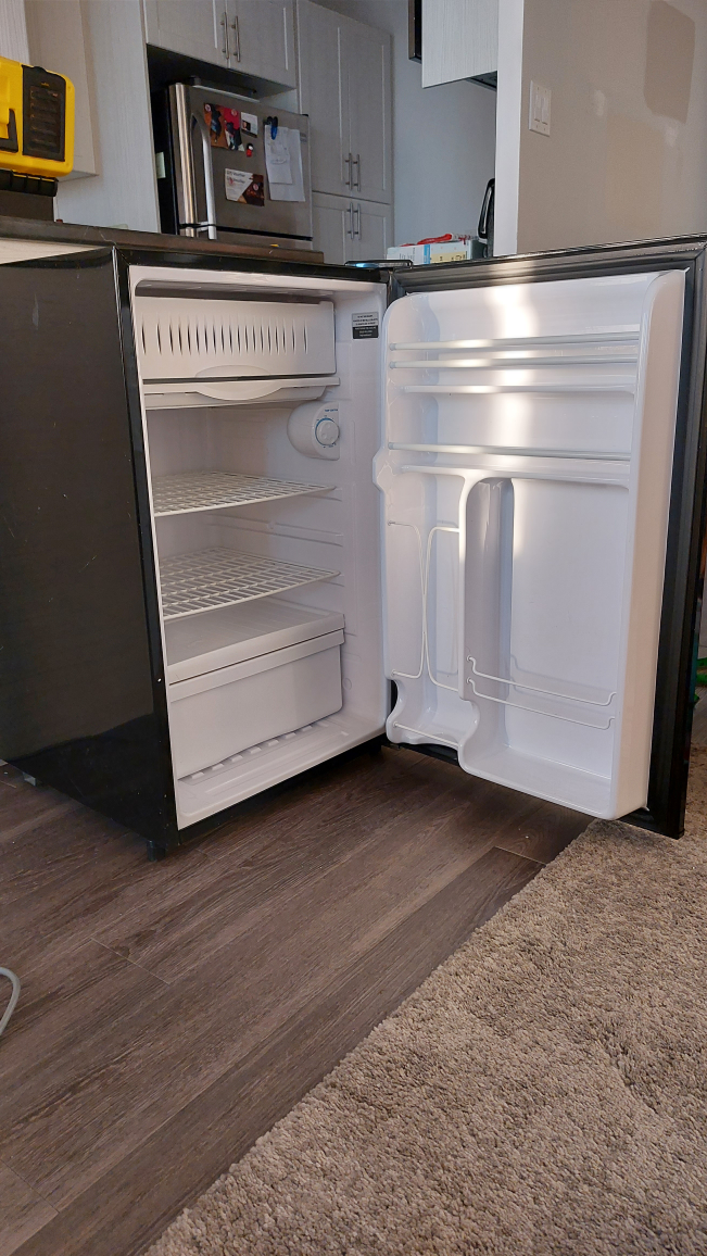 Black Mini-Fridge - photo 4