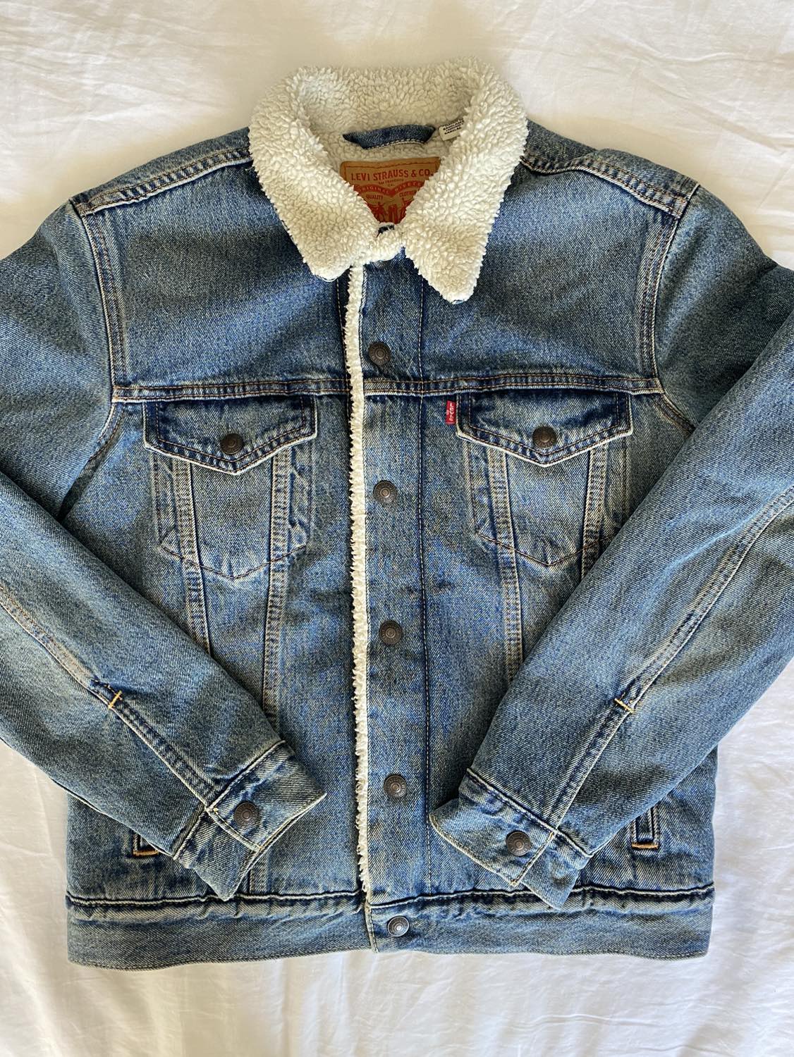 Levi’s trucker Jacket - Sherpa lining thumbnail